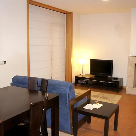 House With 2 Bedrooms In Vieira Do Minho With Shared Pool Enclosed Garden And Wifi Feriehus *